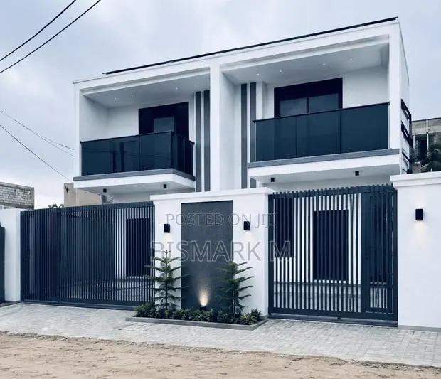 3bdrm House in Lakeside Estate, Ashaley Botwe for sale · Photo 1