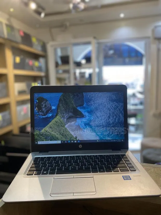 Laptop HP EliteBook 840 G3 8GB Intel Core i7 HDD 500GB · Photo 1