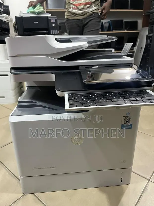 HP Colour Laserjet Enterprise Flow MFP M681 · Photo 4
