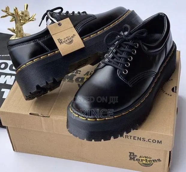Dr Martens · Photo 1