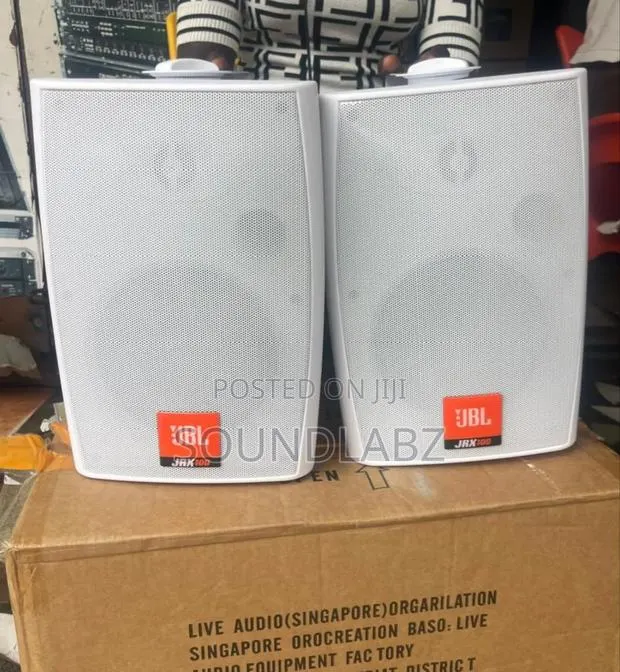 JBL 6.5inches Pair of Wall Mount Speakers ( White Colour) · Photo 1