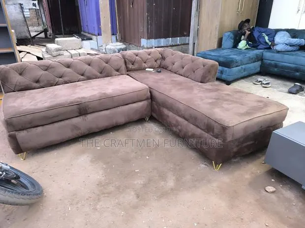 Luxury Brown Velvet 3 in 1 L-Shape Sofa · Photo 1