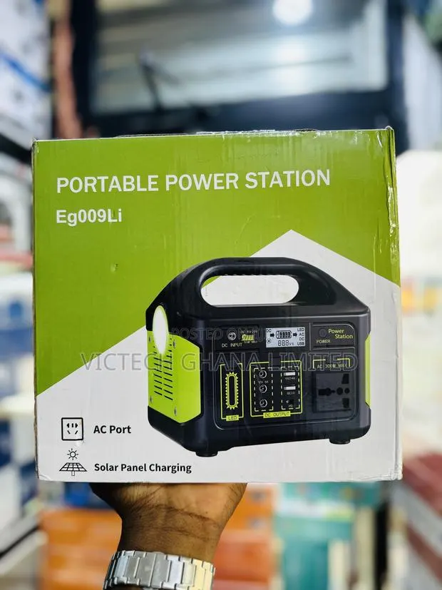 Portable Power Station ( Comes With Solar Panel) · Photo 1