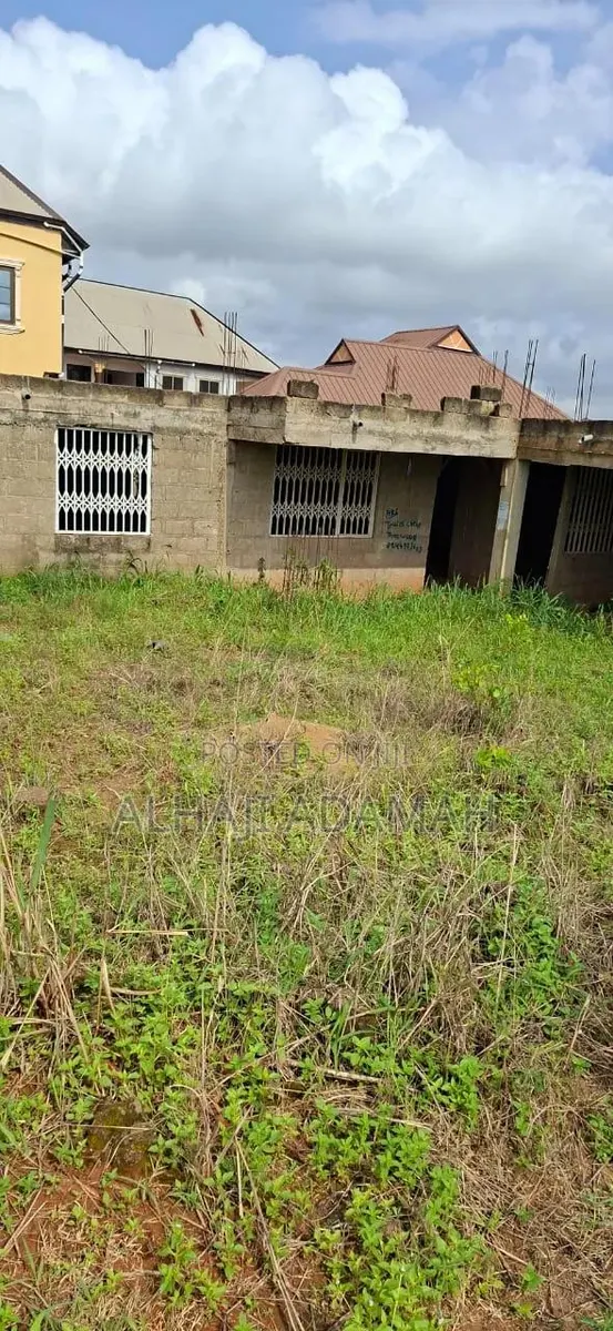 Uncompleted Building for Sale at Santa'si Darko · Photo 1