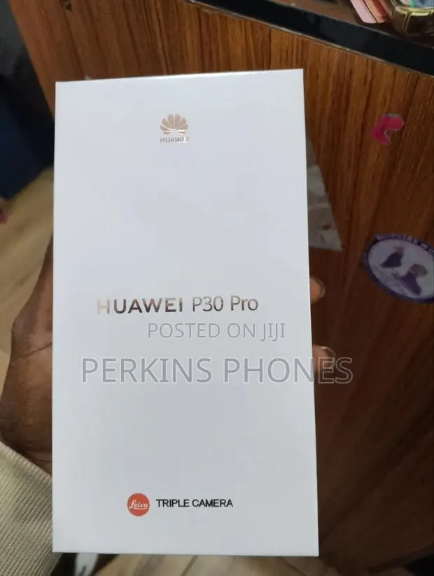New Huawei P30 Pro 128 GB Black · Photo 1