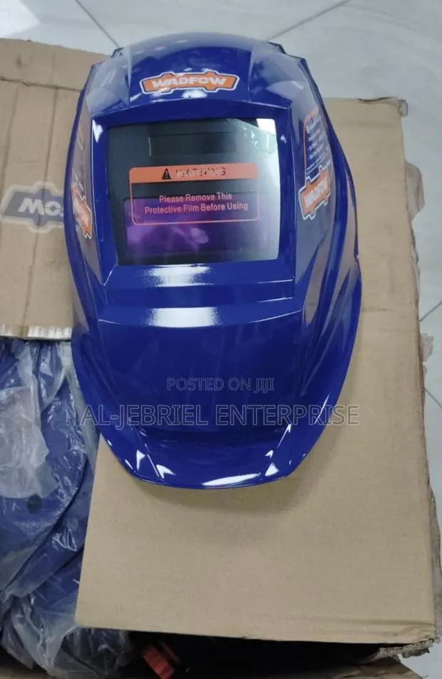 Auto Darkening Welding Helmet (90*35mm) · Photo 1