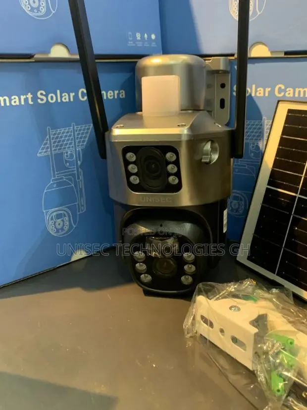Real Time Remote Monitoring 4g Solar Camera · Photo 1