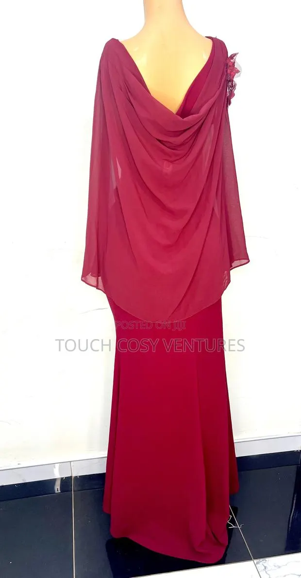 Maxi Luxury Women Elegant Wear · Photo 1