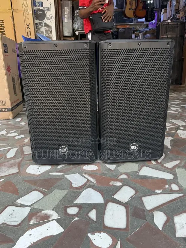 Rcf Art 912-a 12-inch Active Speakers · Photo 1