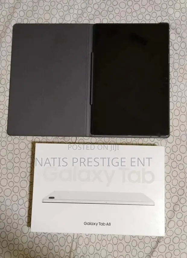 New Samsung Galaxy Tab A8 10.5 2021 128 GB Black · Photo 1
