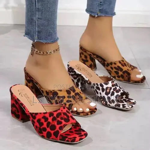 Tiger Print Heels · Photo 1