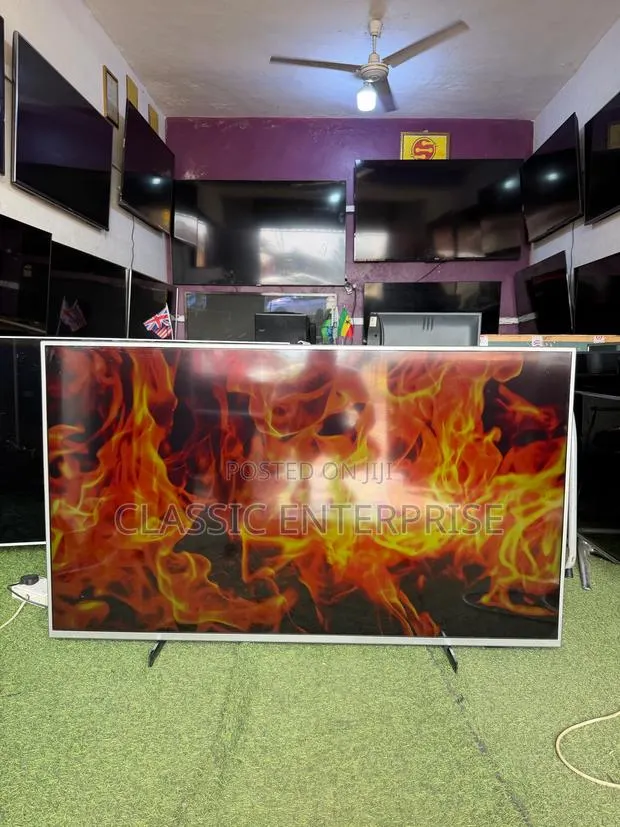 Philips 55 Inches UHD 4k Graphics Smart Digital Satellite 4k TV · Photo 1