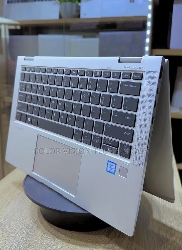 Laptop HP EliteBook x360 1030 G4 16GB Intel Core i7 SSD 256GB · Photo 1
