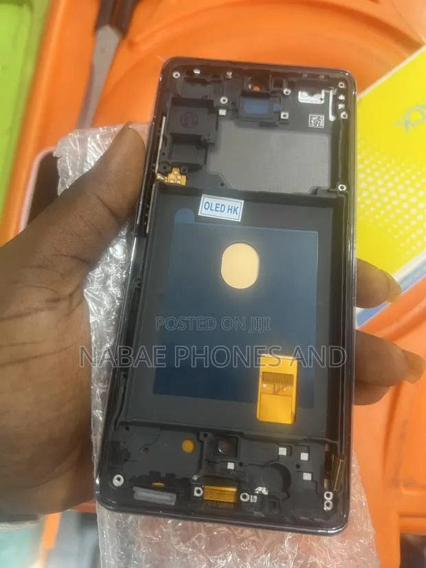 Samsung S20 Fe Screen to All Samsung Fe Screen Deities · Photo 1