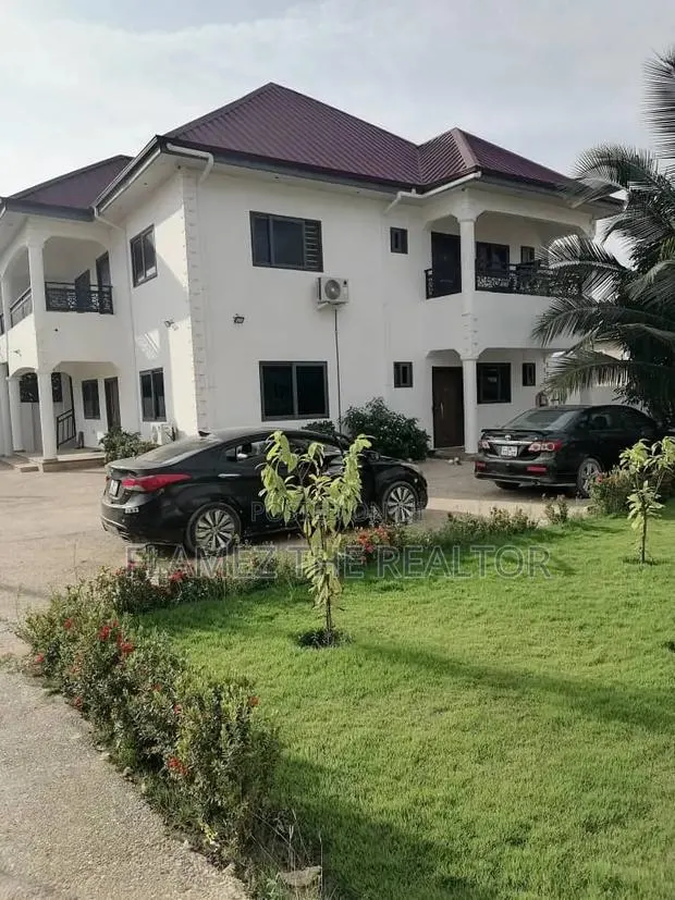 2bdrm Apartment in Kutunse, Amasaman for rent · Photo 1