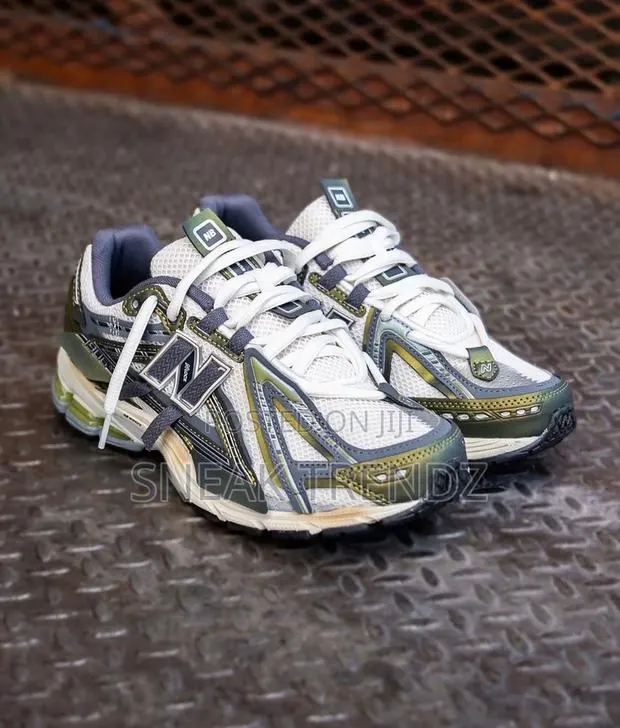 New Balance Nb 1906 Cream Silver Gold · Photo 1