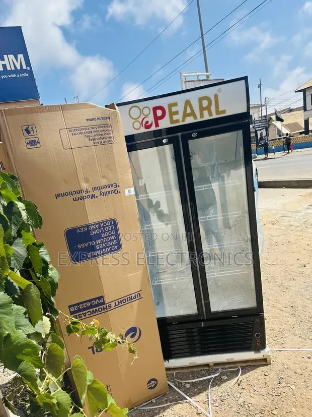 High Quality Sleek Double Door Pearl PVC-622 500L · Photo 1