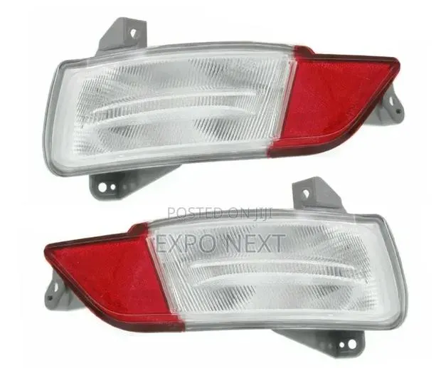 Honda Pilot 2016-2018 Bumper Reflector · Photo 1