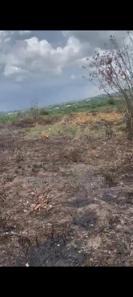 15 Acres of Land for Sale at Dominase · Photo 1