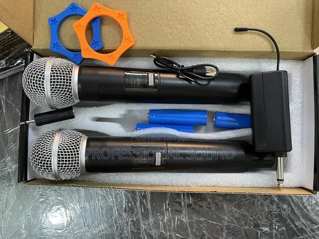 Rechargeable Microphone · Photo 1