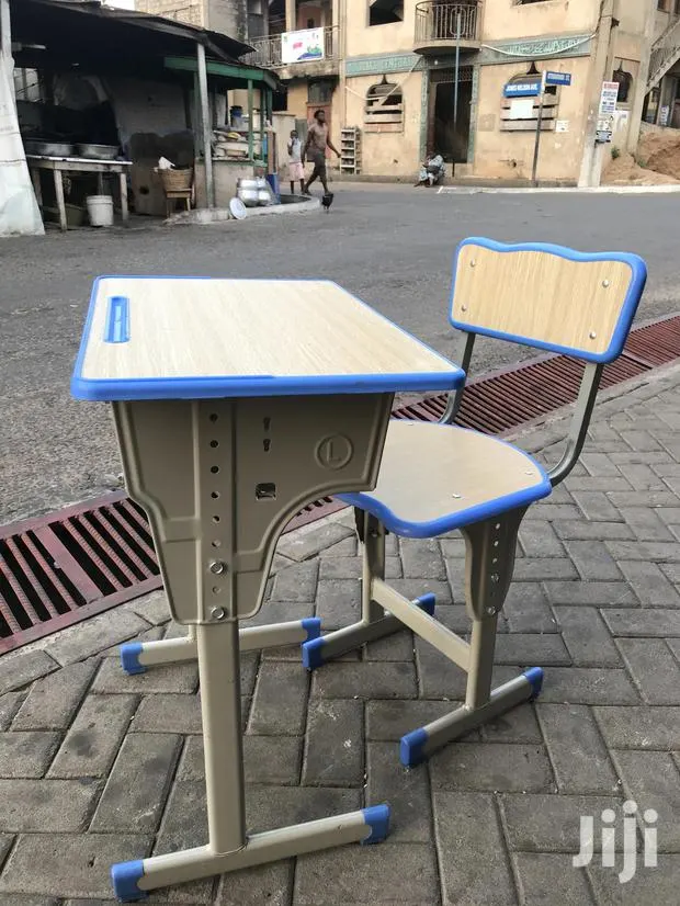 Study Table Chair · Photo 1