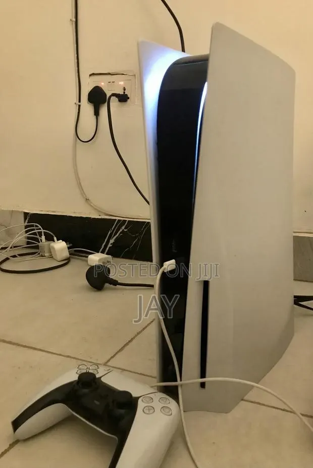 Ps5 Disk Version With Games · Photo 1