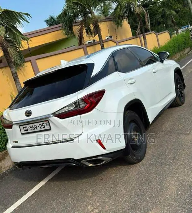 Lexus RX 2018 White · Photo 1