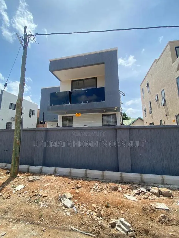 3bdrm House in Community 18, Melcom for sale · Photo 1