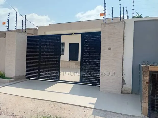 3bdrm House in Pokuase Odumasi for sale · Photo 1