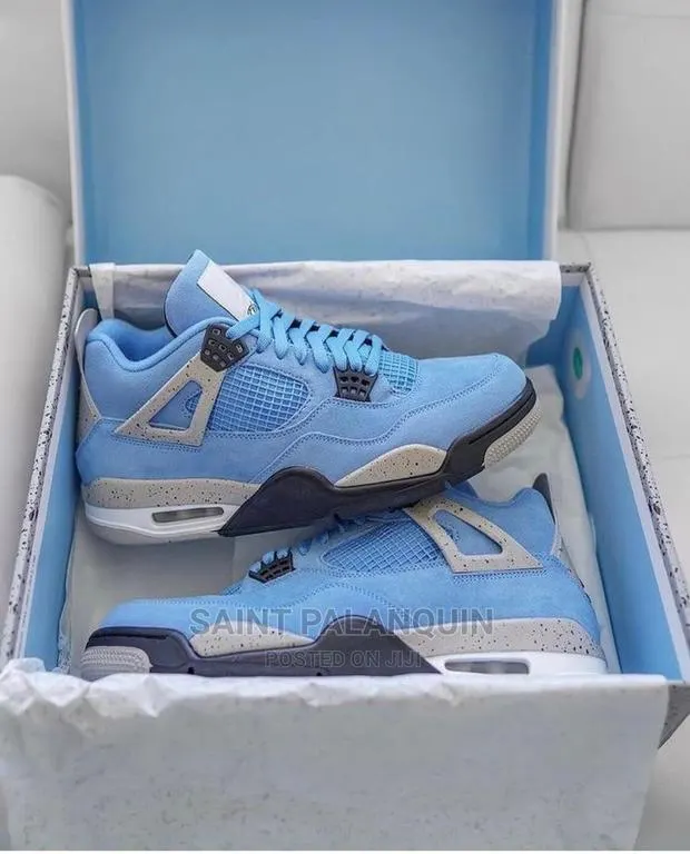 Jordan 4 University Blue · Photo 1