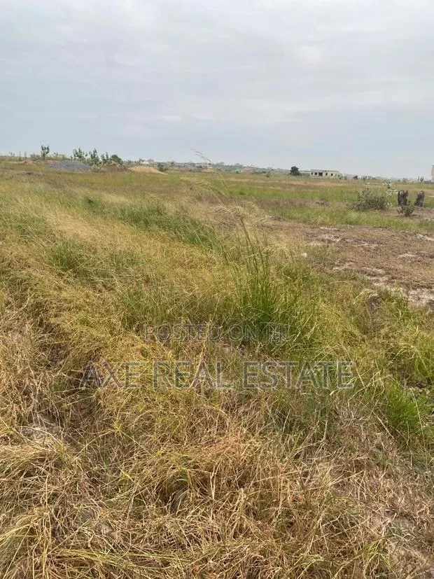 Serene Lands With Huge Discounts · Photo 1