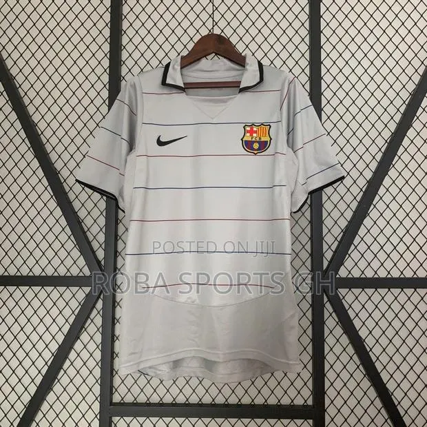 2003/04 Barcelona Retro Away Jersey · Photo 1