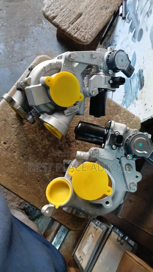 Land Cruiser Turbo Charger V8 · Photo 1