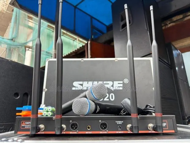 Shure BS-820 · Photo 1