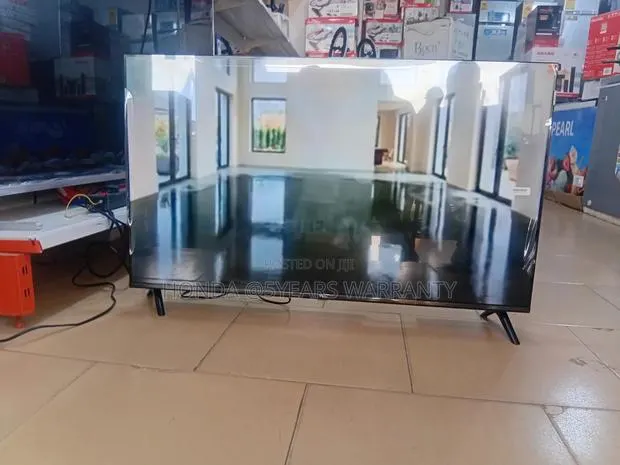 TCL Smart 50inches Tv | 50inches Smart Tv and It Has Nice Surface · Photo 1