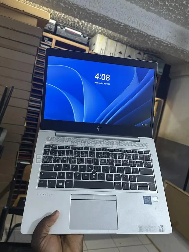 Laptop HP EliteBook 830 G5 8GB Intel Core i5 SSD 256GB · Photo 1