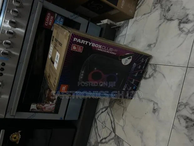 Check Out Bluetooth JBL Wireless Party Box Club 120 Speaker · Photo 1