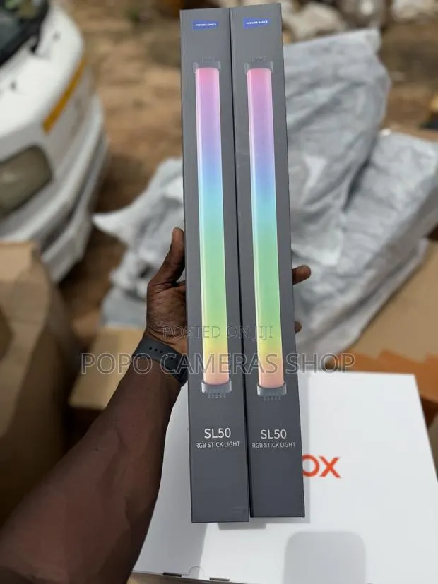 Neewer Sl50 RGB Stick Light · Photo 1
