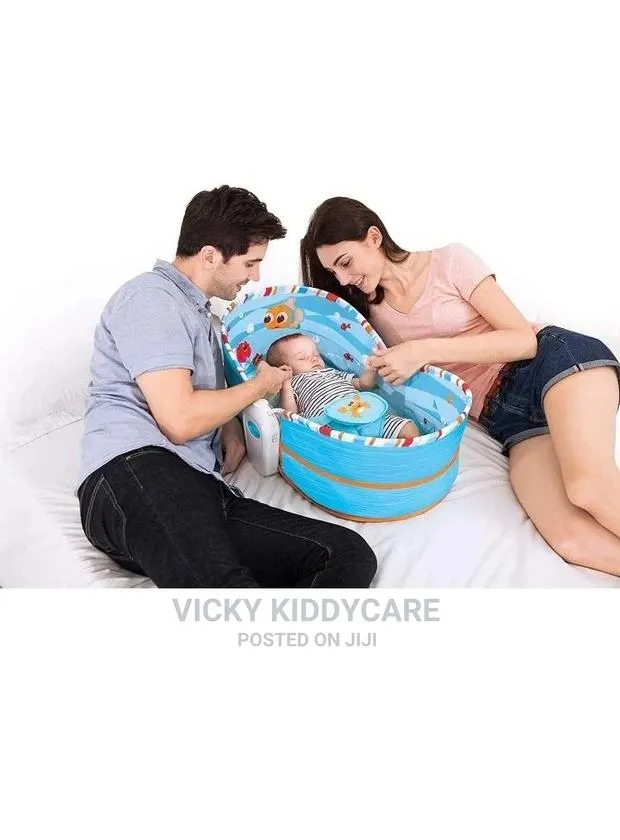 5 In 1 Baby Bassinet Bouncer With Mosquito Net · Photo 3
