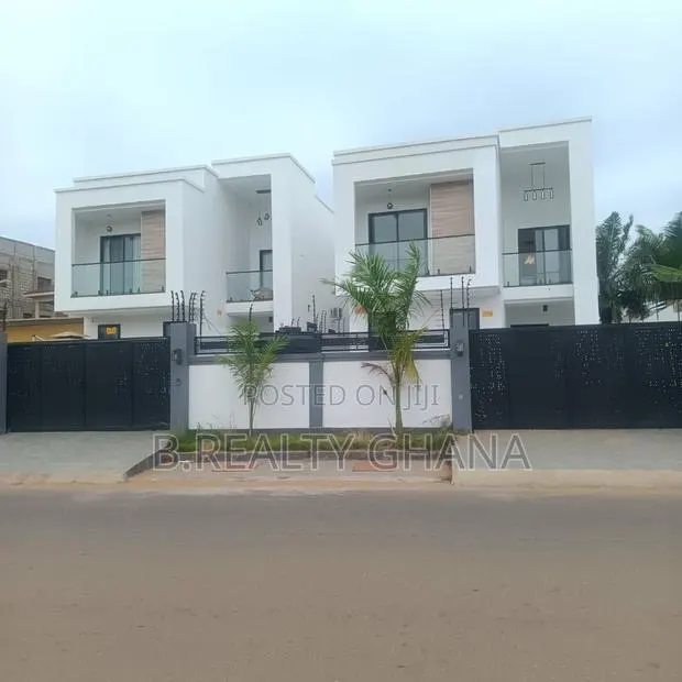 4bdrm House in Sakumono for rent · Photo 1