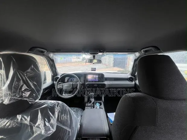 New Toyota Land Cruiser Prado 2026 White · Photo 1