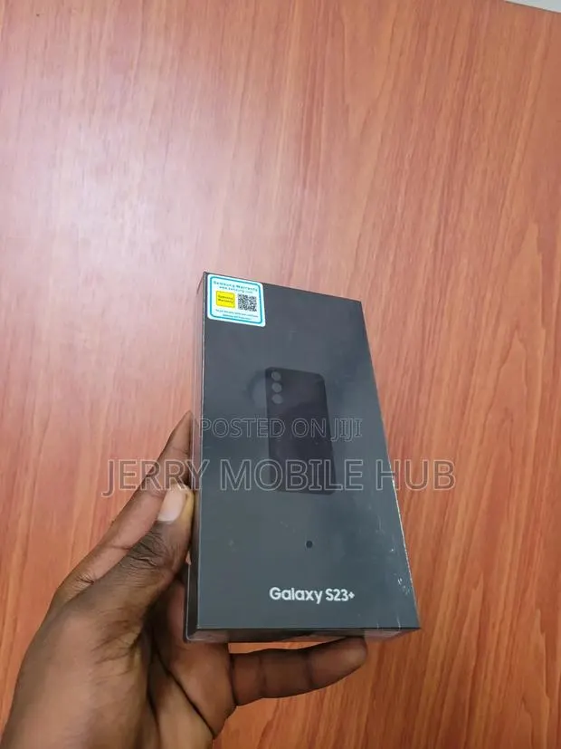 New Samsung Galaxy S23+ 256 GB Bronze · Photo 1