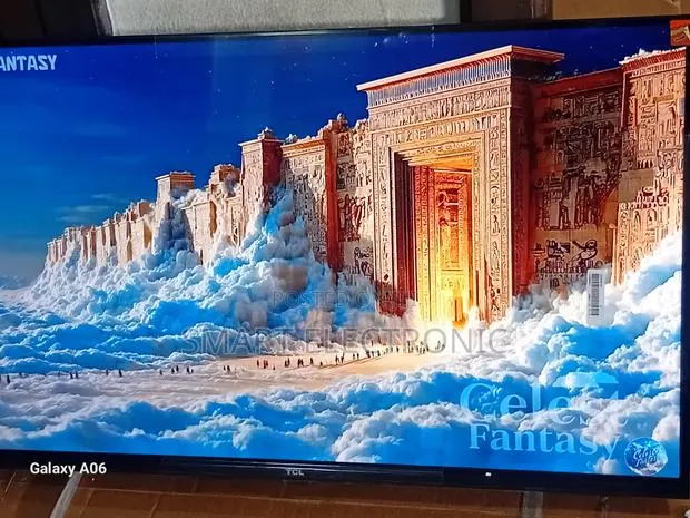 TCL 32” Smart Tv – Compact Design, Big Picture Quality · Photo 1