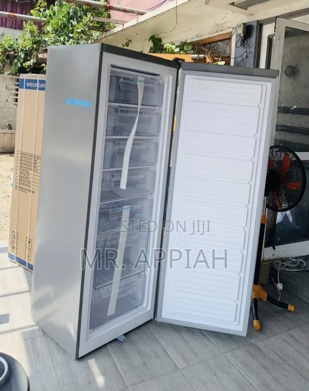 Choose Premium Pearl PUF-370 Standing Freezer · Photo 1