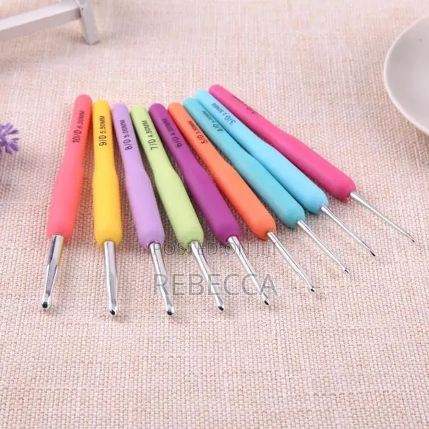 Silicone Crochet Hooks · Photo 1