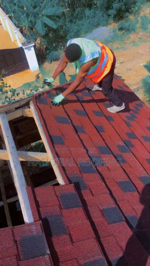 Shingle Stone Coated Roofing Sheet. · Photo 1