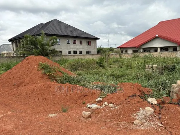 One Plot for Sale at Konkoli. · Photo 1
