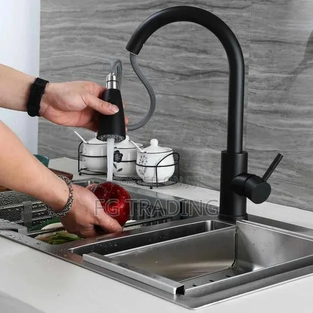 Black Pull-Out Tap - Mixer Tap - Kitchen Sink Tap · Photo 1