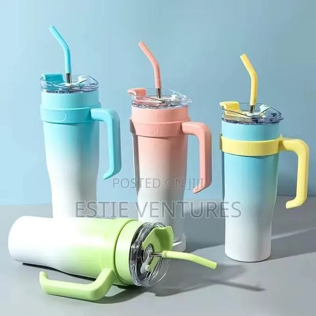 Insulated Tumbler With Handle · Photo 1