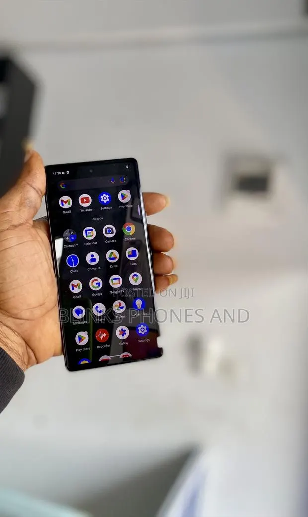 Google Pixel 7a 128 GB Gray · Photo 1